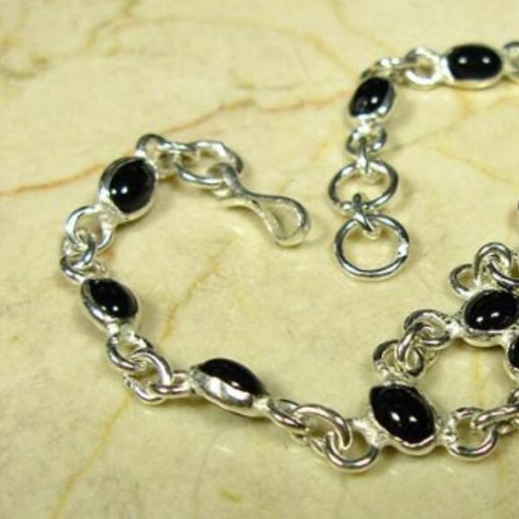 Silver & Black Onyx Oval Stones Link Bracelet - NEW - Picture 4 of 5